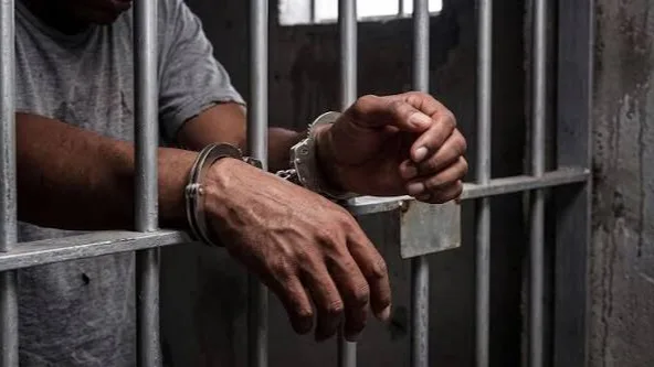 A la cárcel hombre señalado de agredir sexualmente a su hijastra.