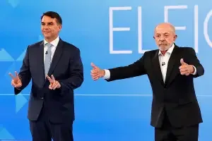 ComienzaelltimodebateentreLulayFlvioBolsonaroantesdelaselecciones0 fc3f7a