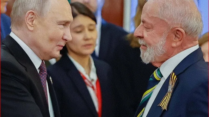Rusia y China felicitan a Lula Da Silva tras el triunfo en Brasil: "Viva la democracia"