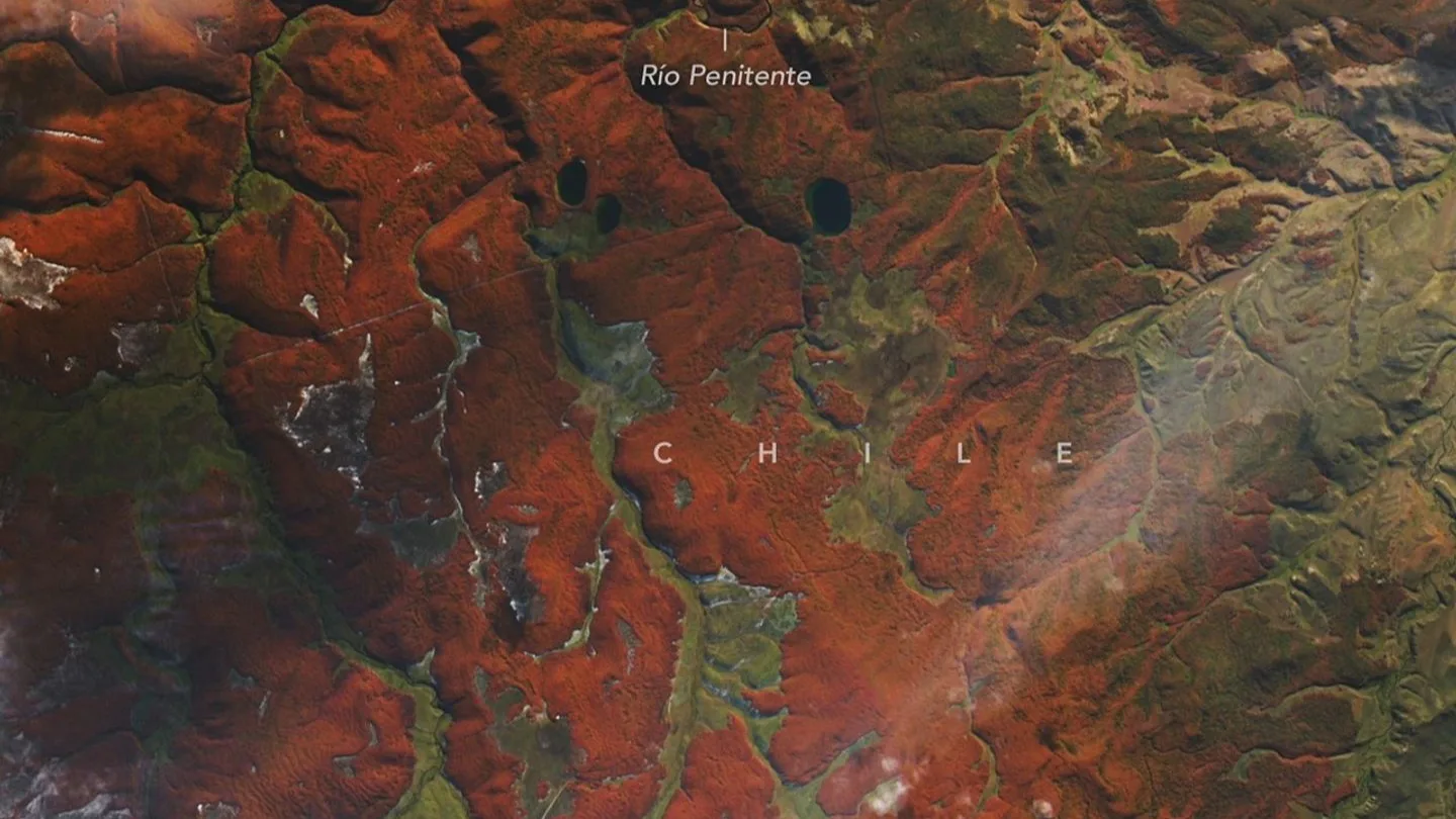 La NASA rastrea desde el espacio el cambio de color de los bosques